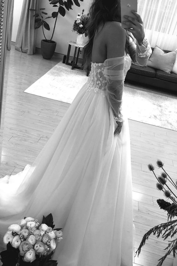 Chic Strapless Tulle A-Line Wedding Dress with Long Sleeves