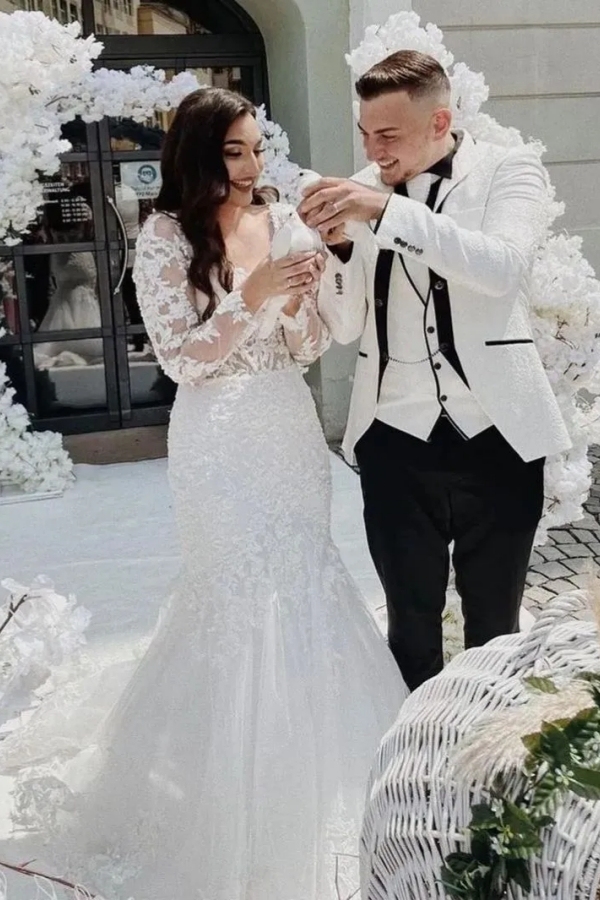 Chicloth Long Sleeves Mermaid Wedding Dress Lace Appliques Bridal Dress