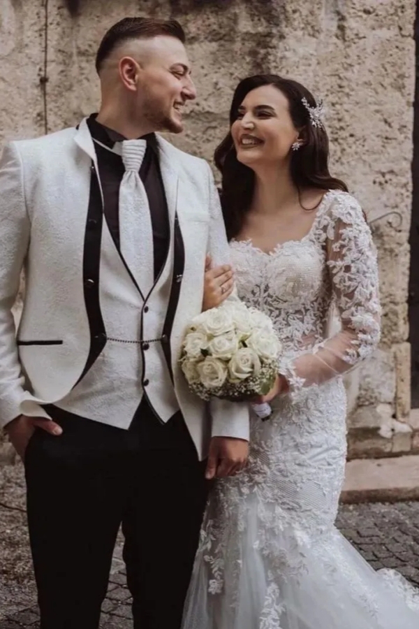 Chicloth Long Sleeves Mermaid Wedding Dress Lace Appliques Bridal Dress