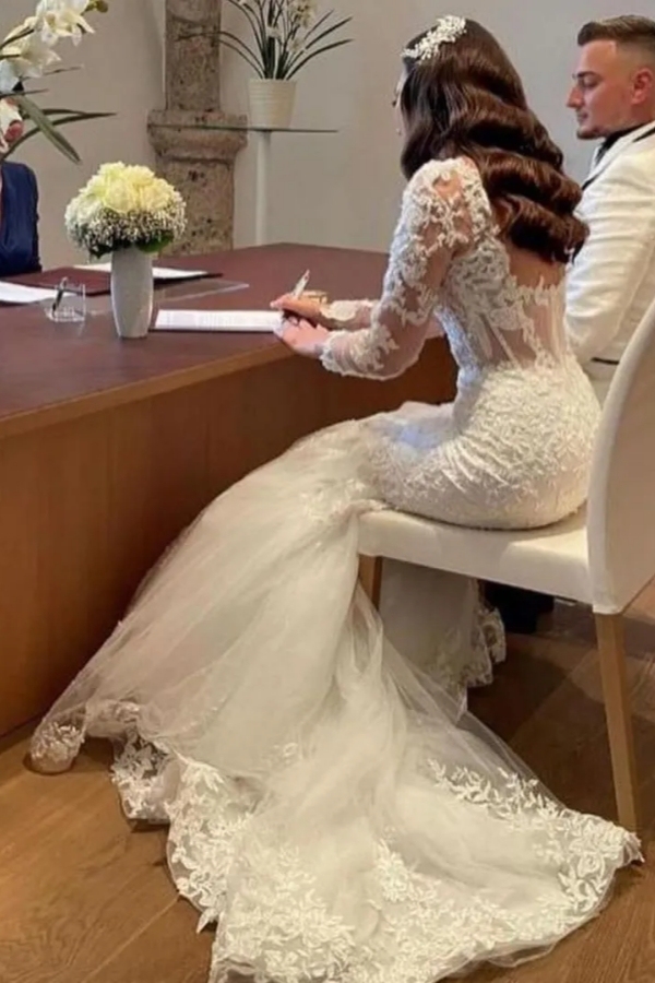 Chicloth Long Sleeves Mermaid Wedding Dress Lace Appliques Bridal Dress