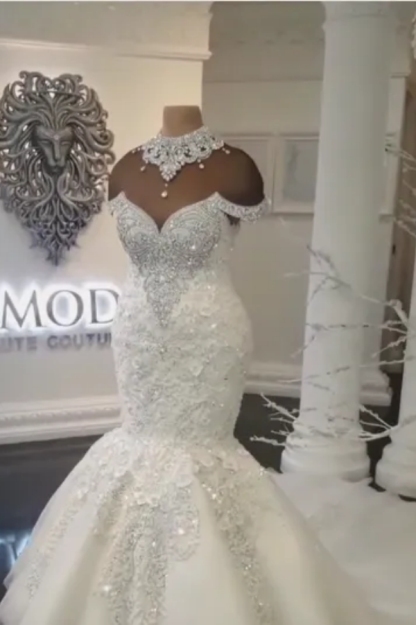 Chicloth Off-the-Shoulder Beads Mermaid Wedding Dress With Appliques 