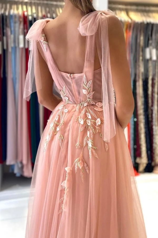 Chicloth Sweetheart Tulle Long Prom Dress Front Slit With Appliques
