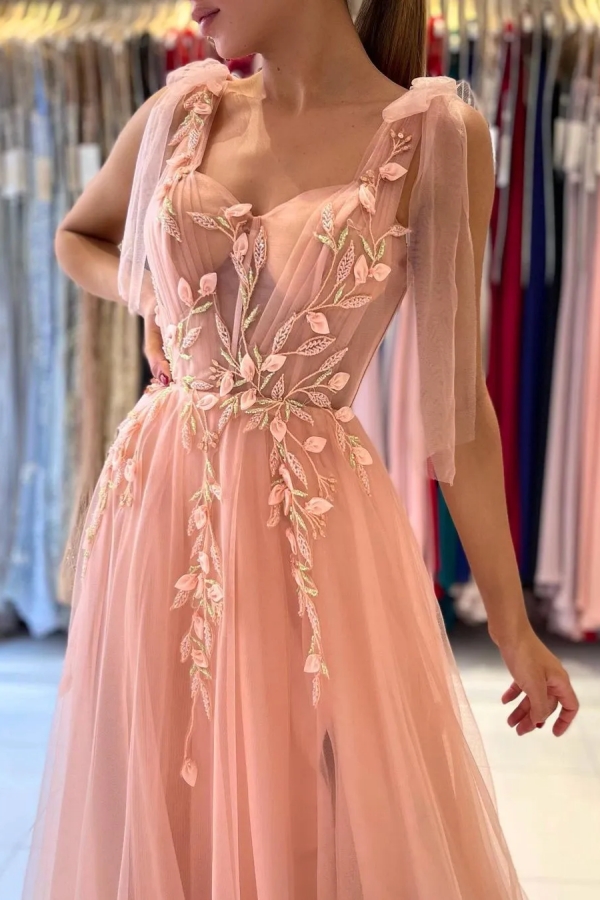 Chicloth Sweetheart Tulle Long Prom Dress Front Slit With Appliques