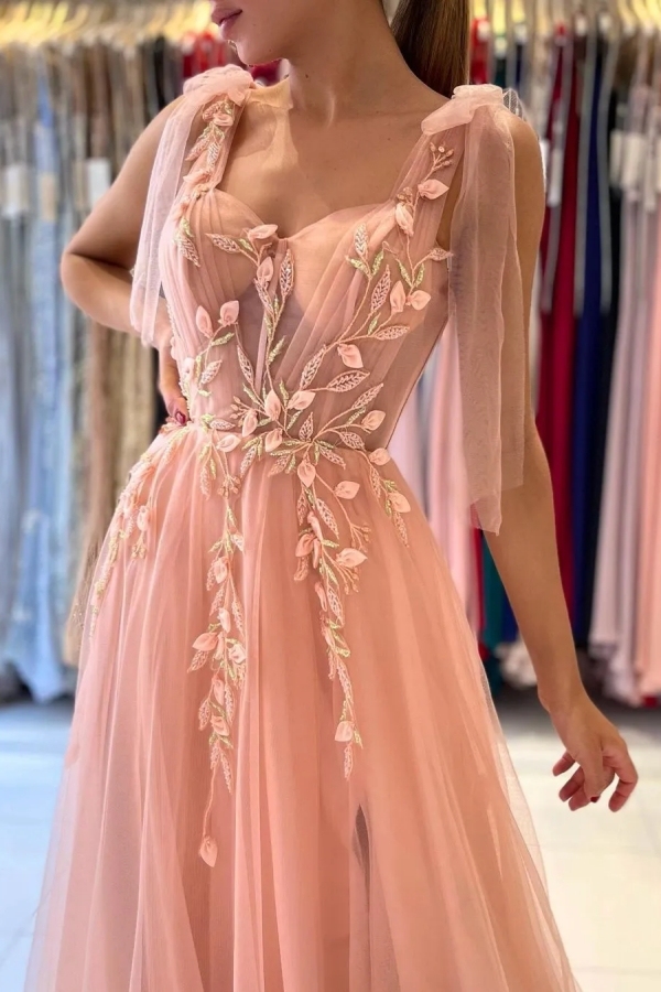 Chicloth Sweetheart Tulle Long Prom Dress Front Slit With Appliques