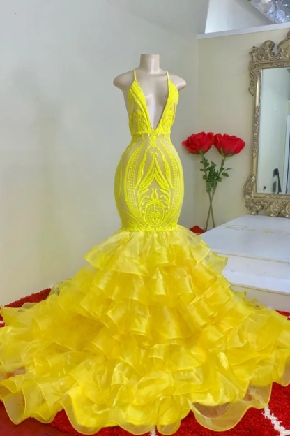 Chicloth Yellow Mermaid Prom Dress Sleeveless Lace V-Neck With Ruffle