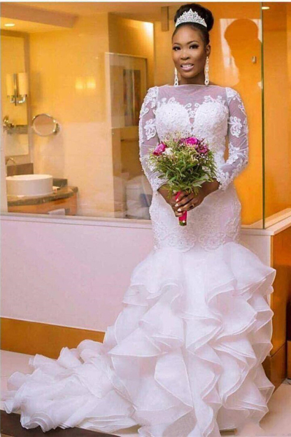 Elegant Jewel Long Sleeve Tulle Lace Wedding Dress with Court Train
