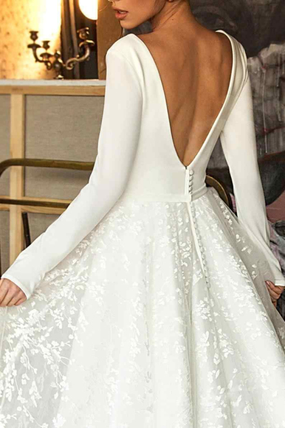 Elegant Lace A-Line V-Neck Long Sleeve Wedding Dress