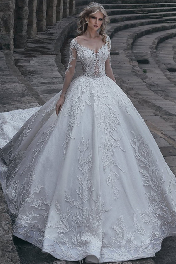 Elegant Long Sleeve Wedding Dress with Lace Appliques