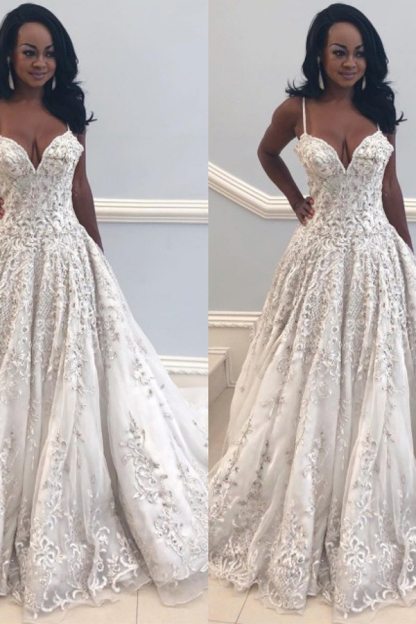 Elegant Spaghetti Strap V-Neck Long Wedding Dress with Lace Appliques