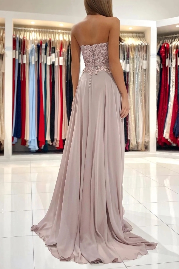 Elegant Sweetheart Floor-length Appliques Lace Prom Dresses with Split
