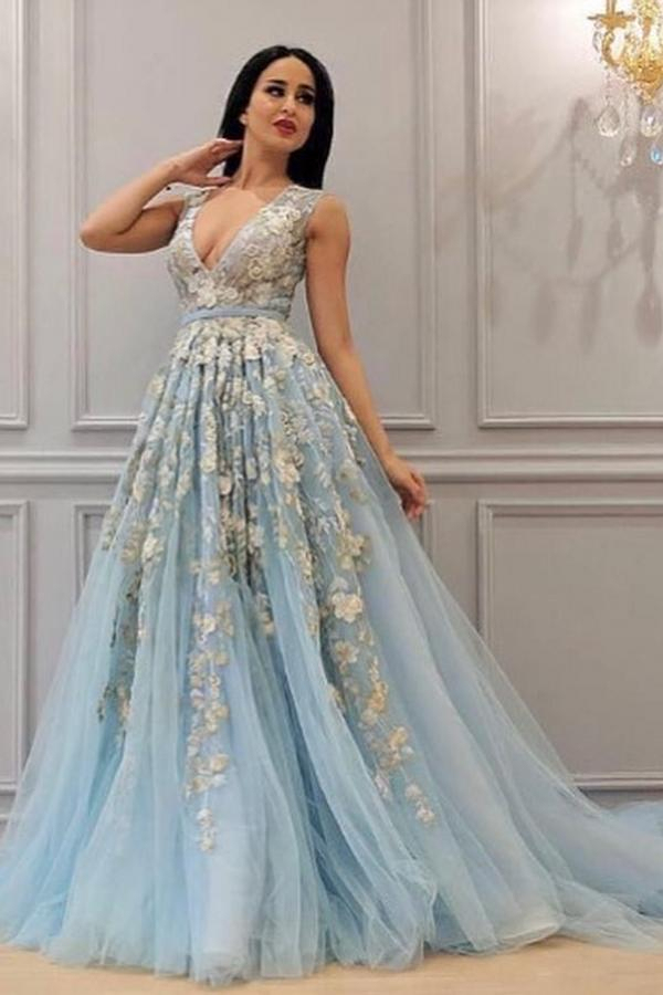 Elegant V-Neck Sleeveless Tulle Evening Dress Aline with Floral Pattern