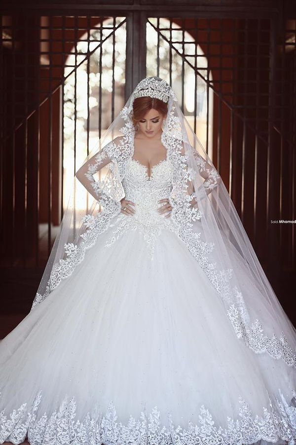 Elegant White Lace Ball Gown Wedding Dress Long Sleeves with Sweep Train