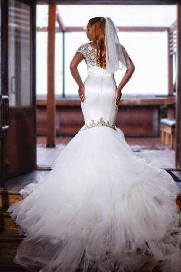 Exquisite Mermaid Tulle Beaded Applique Wedding Dress with Short Sleeves