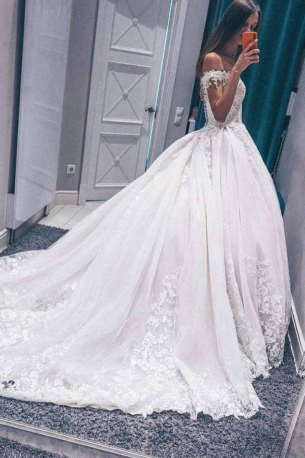 Exquisite Off-Shoulder Sleeveless White Wedding Dress with V-Neck Lace