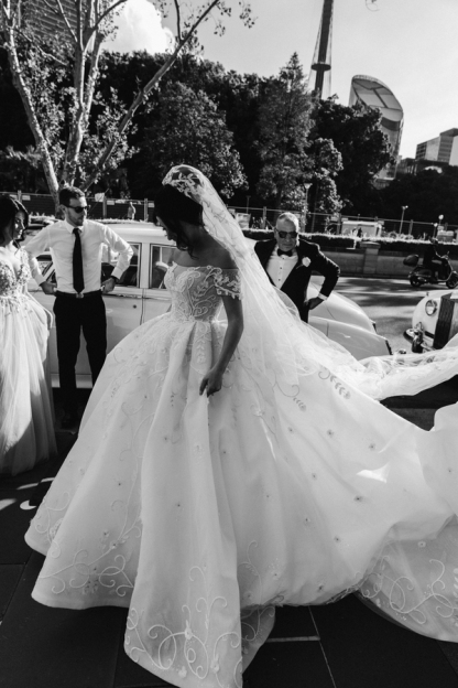 Glamorous Off-Shoulder Ball Gown Wedding Dress with Appliques Sweep Train
