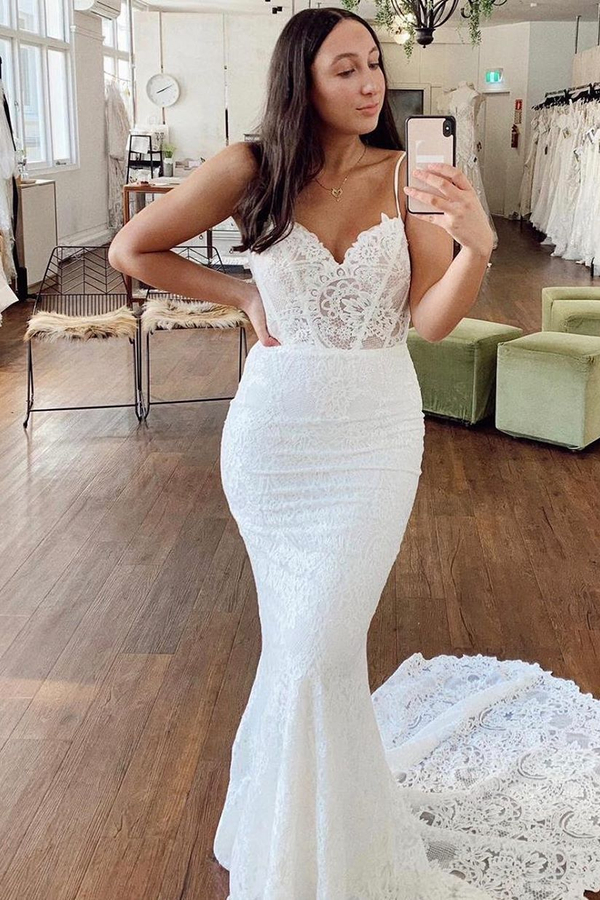 Glamorous Spaghetti Straps Mermaid Wedding Dress with Lace