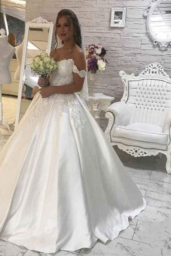 Gorgeous Ball Gown Lace White Wedding Dress with Off-Shoulder Design