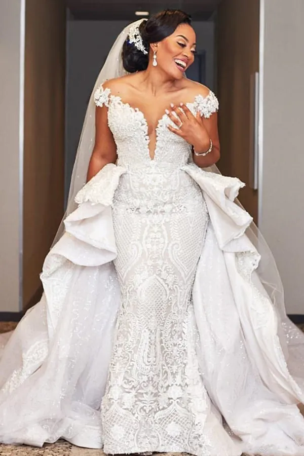 Gorgeous Off-the-Shoulder Mermaid Wedding Dress with Ruffled Sweep Train
