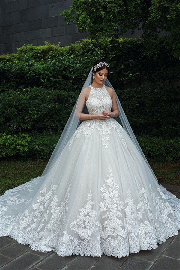 Gorgeous Halter Lace Applique Ball Gown Wedding Dress