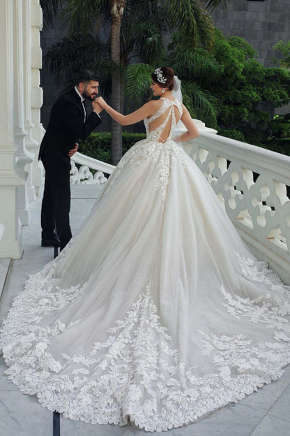 Gorgeous Halter Lace Applique Ball Gown Wedding Dress