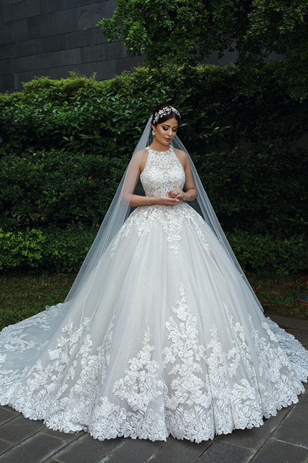 Gorgeous Halter Lace Applique Ball Gown Wedding Dress