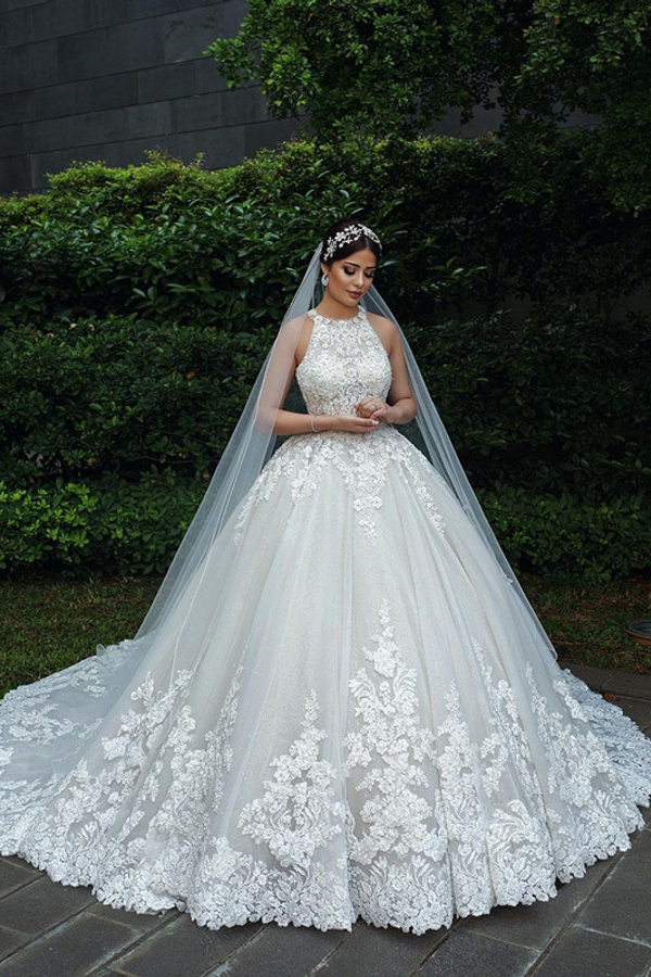 Gorgeous Halter Lace Applique Ball Gown Wedding Dress