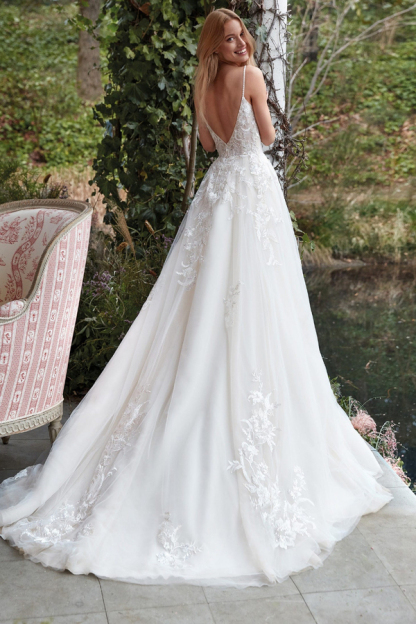 Gorgeous V-Neck Lace Applique Boho Wedding Dress with Spaghetti Straps 