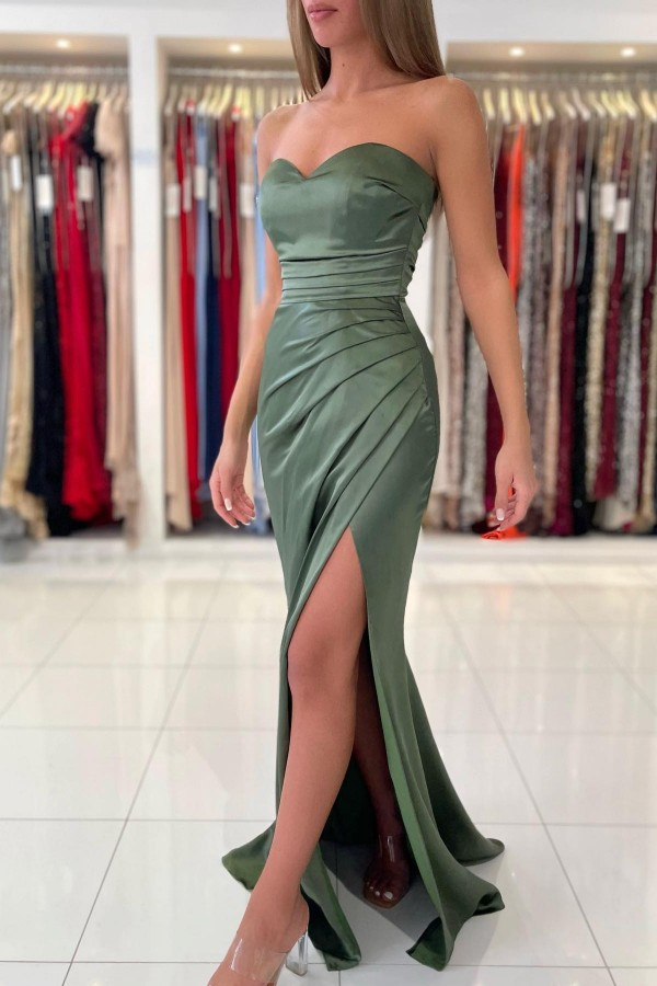 Green Sweetheart Sleeveless Floor Length Evening Dress Simple Satin Prom Dress