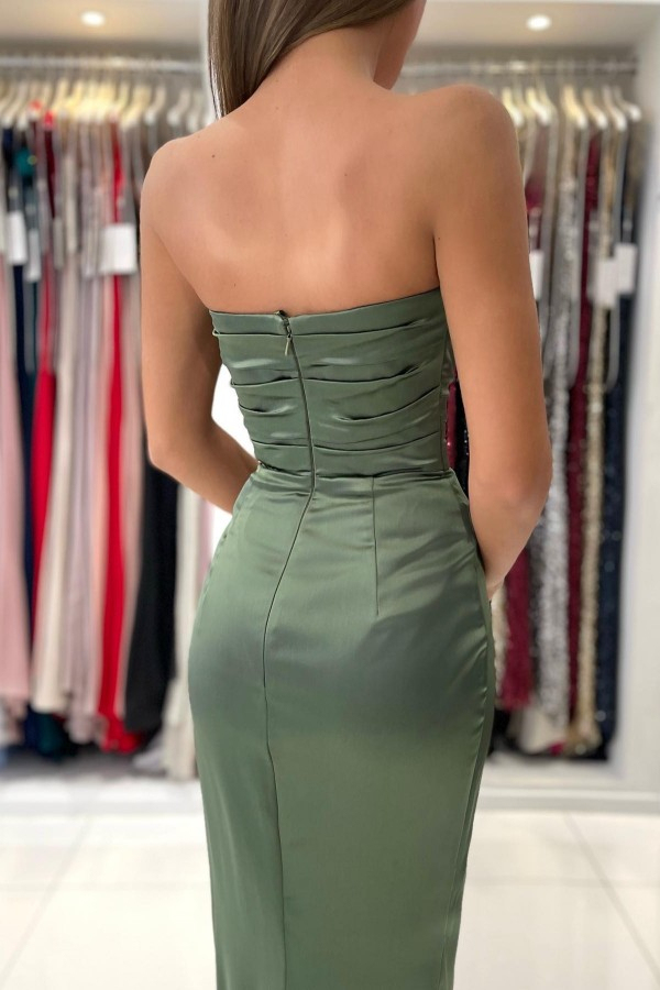 Green Sweetheart Sleeveless Floor Length Evening Dress Simple Satin Prom Dress