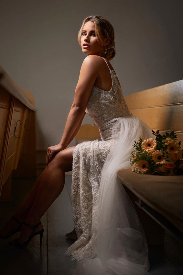 Halter White Lace Mermaid Wedding Party Dress with Side Slit Tulle Train