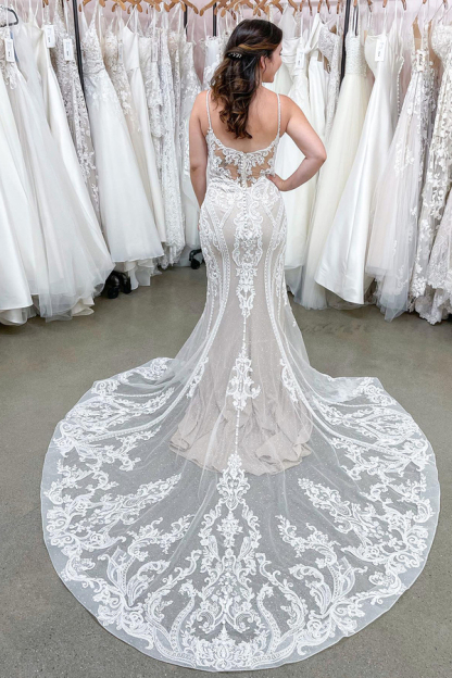 Long Spaghetti Strap Backless Appliqué Lace Mermaid Wedding Dress