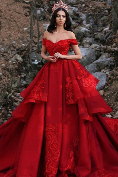 Luxurious Lace Appliques Off-The-Shoulder Wedding Gown Red Wedding Dresses