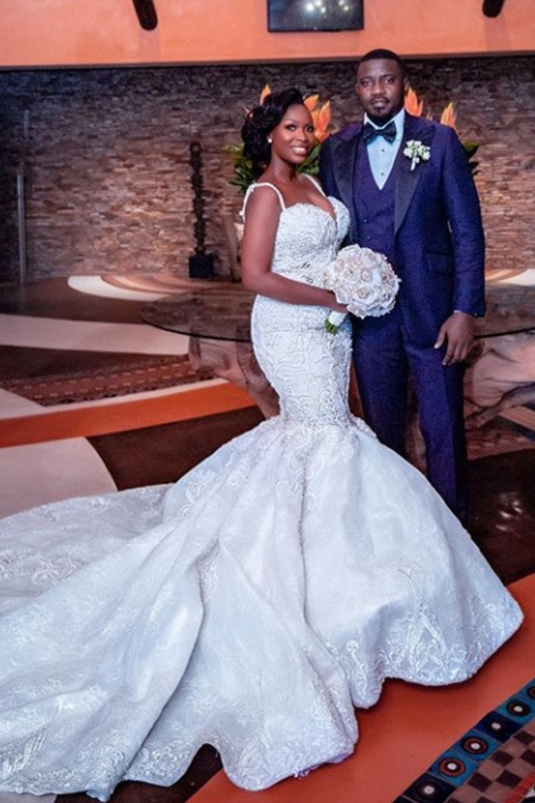 Luxury Beaded Lace Mermaid Sweetheart Wedding Dress with Spaghetti Straps