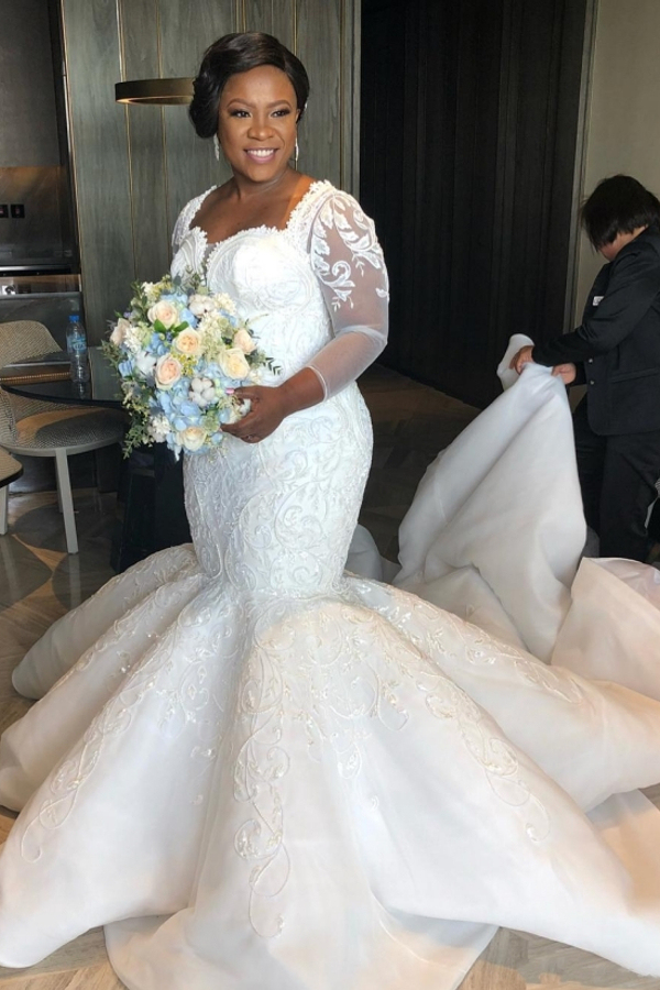 Luxury Mermaid Lace Wedding Dress Chapel Train with Long Sleeves