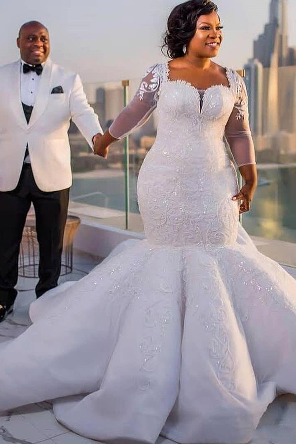 Luxury Mermaid Lace Wedding Dress Chapel Train with Long Sleeves