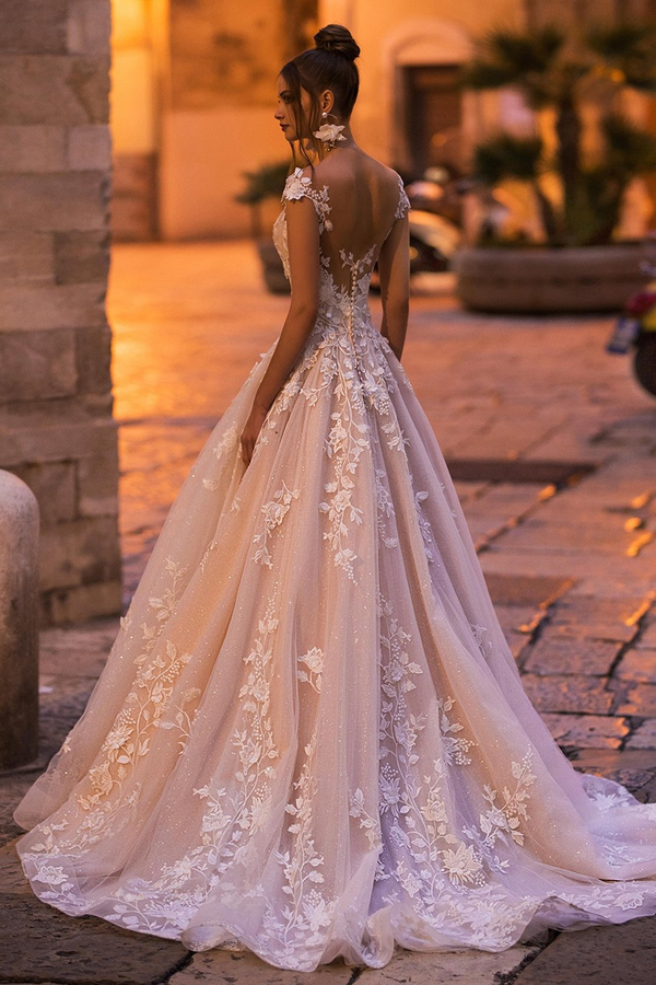 Modest A-Line Cap Sleeve Floral Tulle Lace Floor-Length Wedding Dress