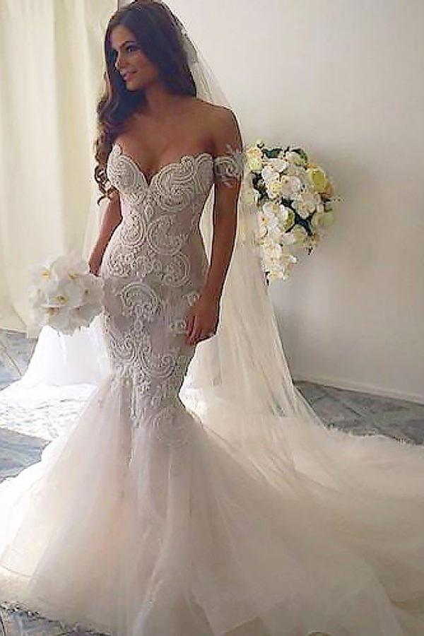Off-Shoulder Sleeveless Mermaid Tulle Chapel Train Wedding Dress