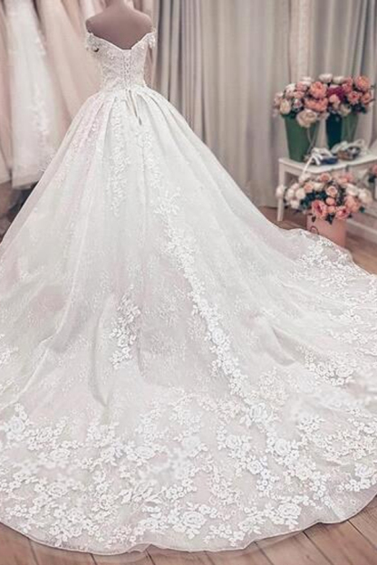 Off The Shoulder Floral Appliques Ball Gown Wedding Dresses | Lace Sleeveless Bridal Gowns