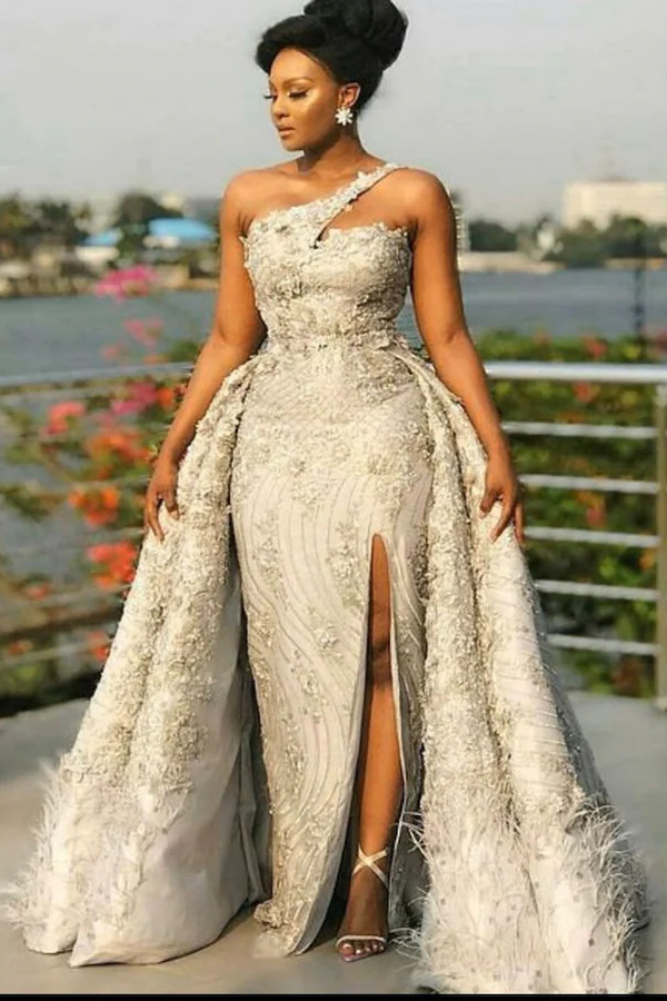 One-Shoulder Mermaid Lace Prom Dress with Detachable Train