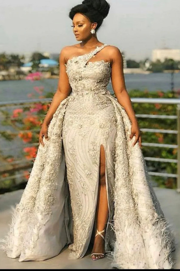 One-Shoulder Mermaid Lace Prom Dress with Detachable Train