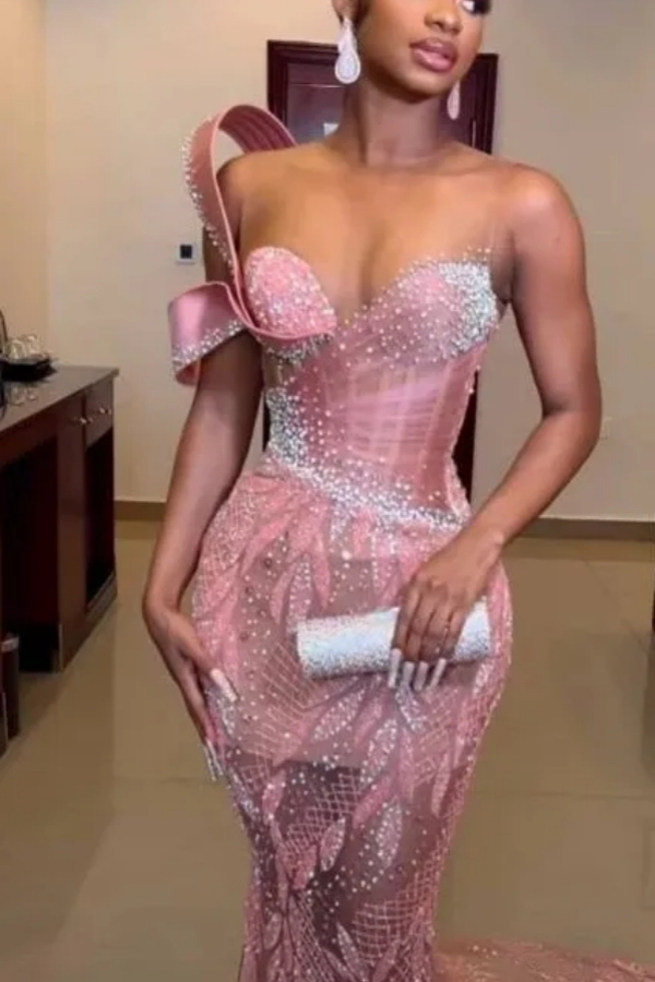 One-Shoulder Sequin Sparkle Prom Dress with Court Train
