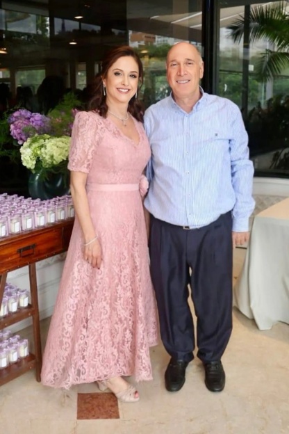 Chic Half Sleeves Pink Lace Mother of the Bride Dress V-neck Formal Dress