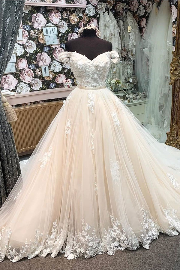 Retro Cap Sleeve Ball Gown Ivory Long Wedding Dress