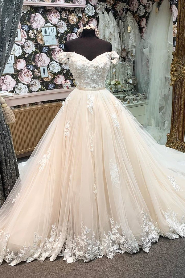 Retro Cap Sleeve Ball Gown Ivory Long Wedding Dress