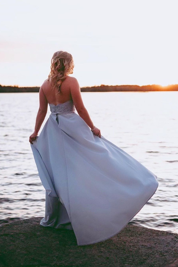 Romantic Halter Satin Lace Appliques Mermaid Wedding Dress with Sweep Train
