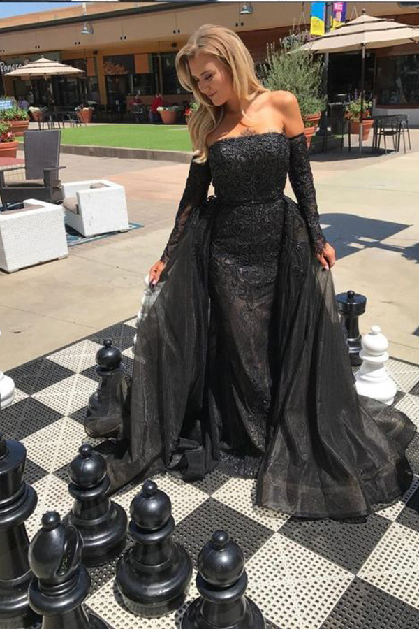 Gold Lace Long Sleeve Prom Dress | Sexy Black Open Back Mermaid Evening Dress
