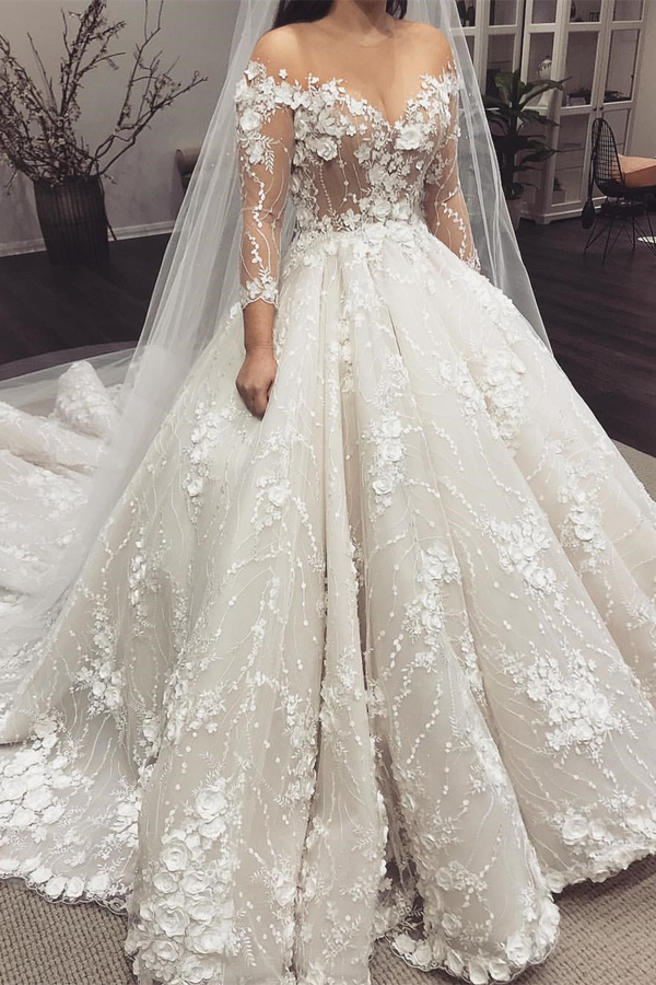 Sexy Crew Neck Long Sleeve Princess Bridal Gown with Lace Appliques