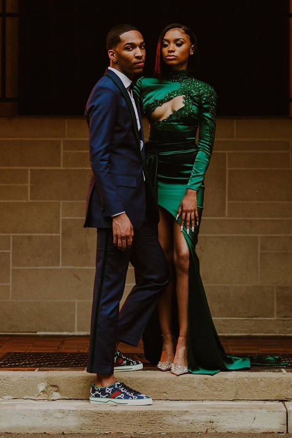 Sexy Dark Green Appliques Side Split Prom Dress Long Sleeves