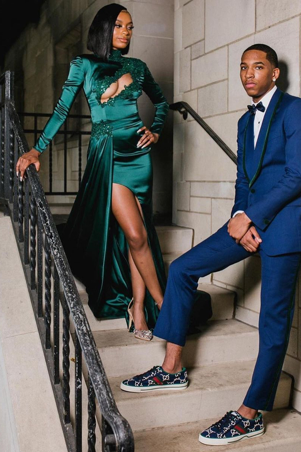 Sexy Dark Green Appliques Side Split Prom Dress Long Sleeves