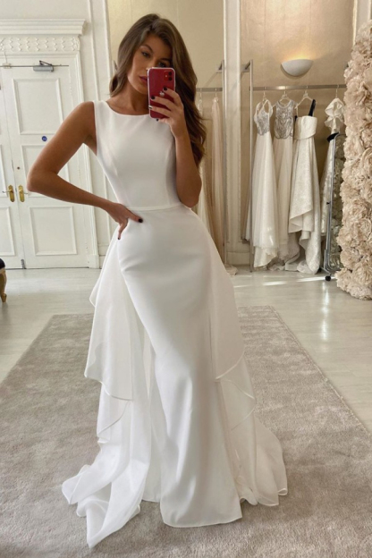 Simple Sleeveless Square Neck White Chiffon Wedding Dress with Overskirt